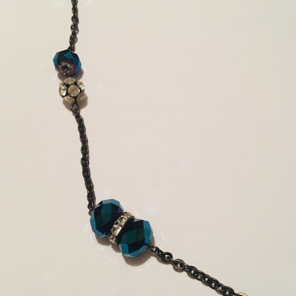 Beautiful Blue, black and Diamond Necklace - Picture 2 of 2